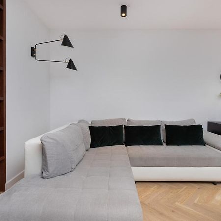 Superior Apartment With Balcony & Parking Gdansk By Noclegi Renters Prestige מראה חיצוני תמונה
