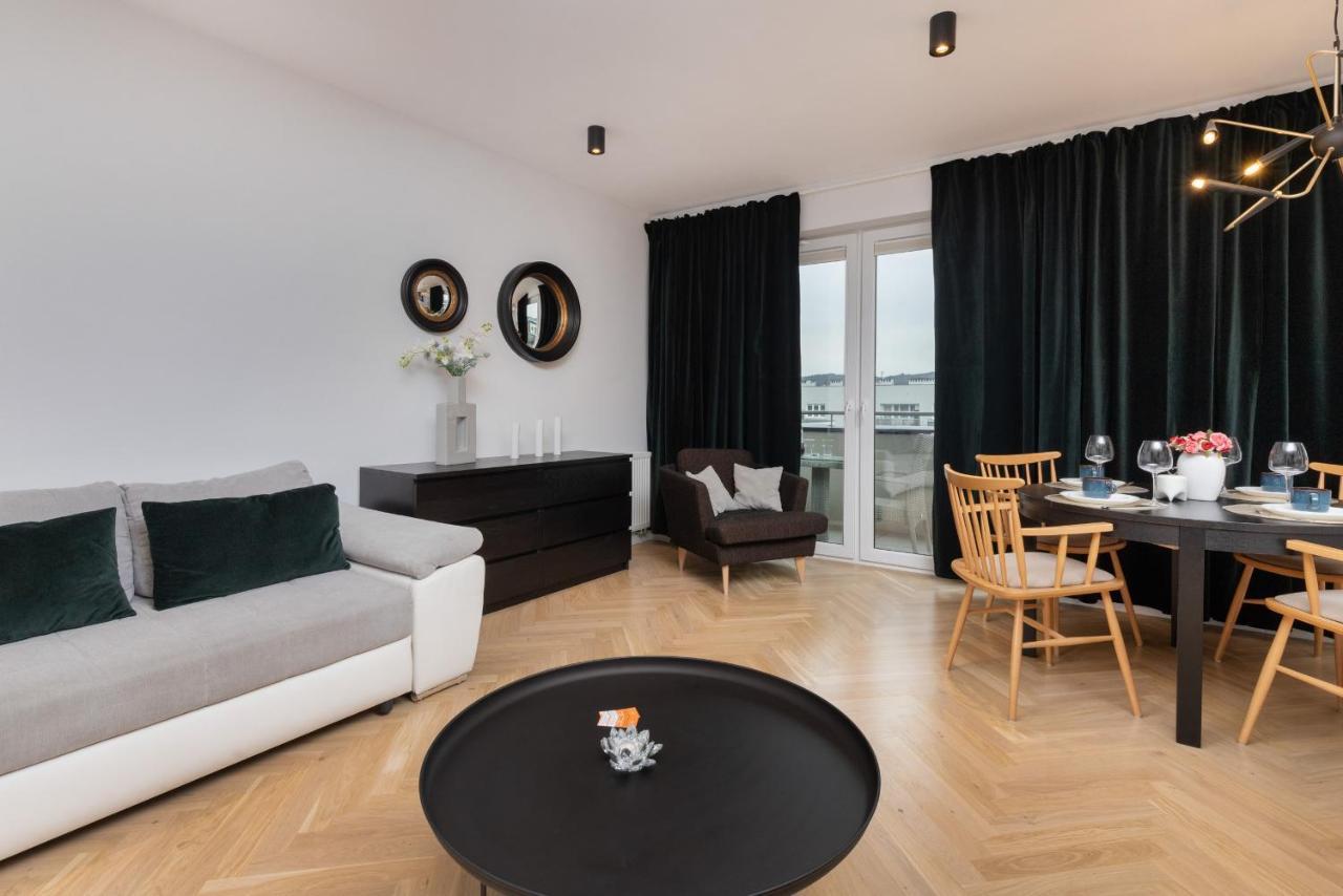 Superior Apartment With Balcony & Parking Gdansk By Noclegi Renters Prestige מראה חיצוני תמונה