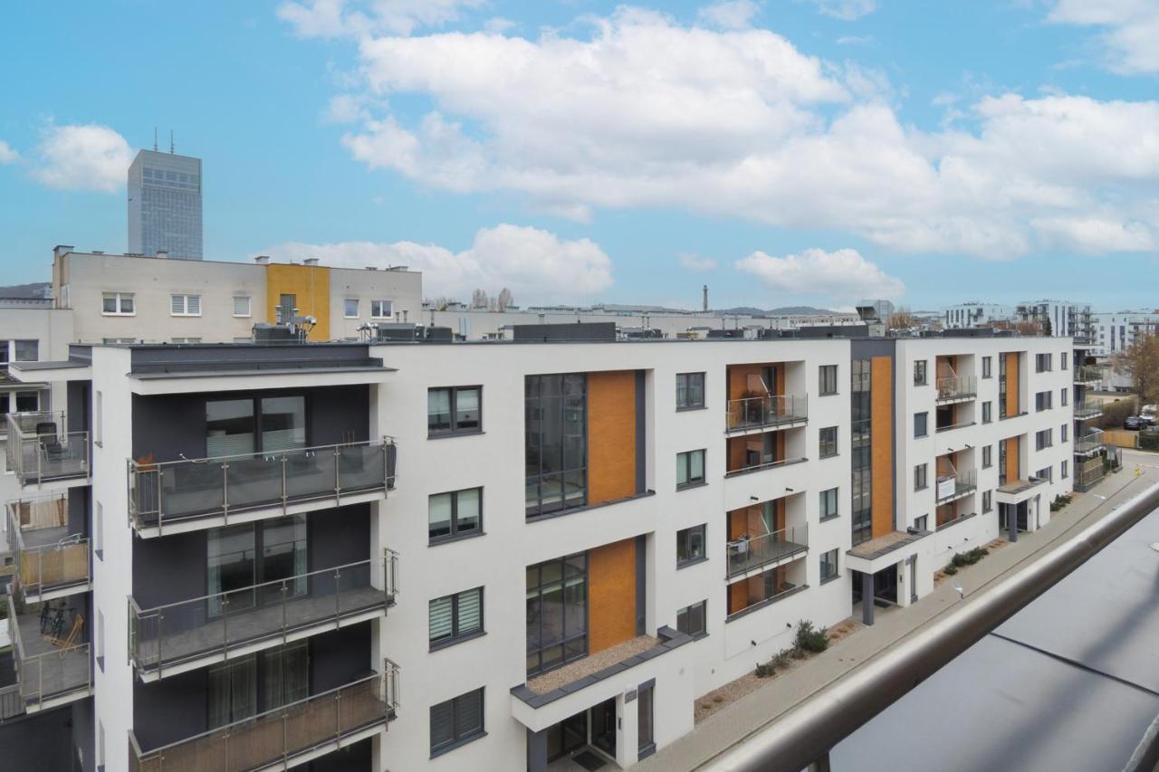 Superior Apartment With Balcony & Parking Gdansk By Noclegi Renters Prestige מראה חיצוני תמונה